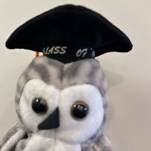 TY Beanie Baby Wiser The Snow Owl Graduate w/ Graduation Cap Class of 1999 - Picture 2 of 10